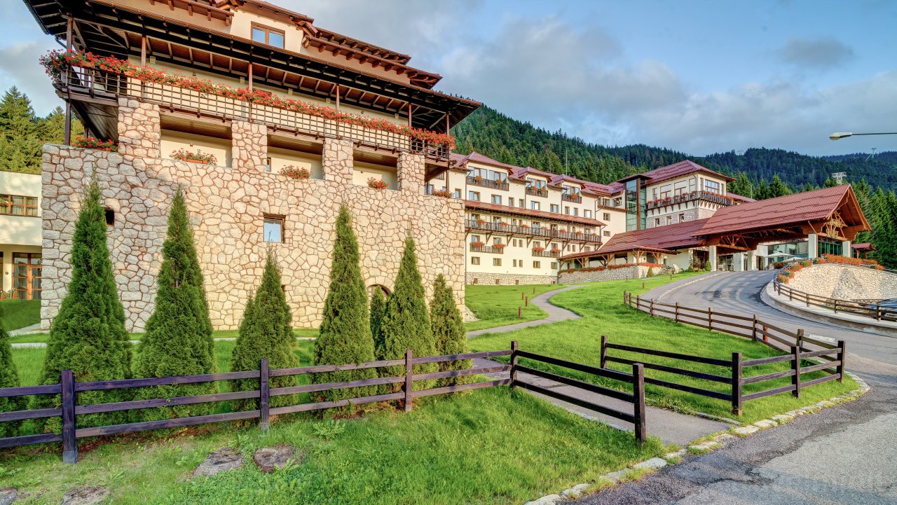 Ana Hotels Sport Poiana Brașov, +40364431800 — Travelminit.ro Ana Hotels Sport Poiana Brașov, +40364431800 — Travelminit.ro